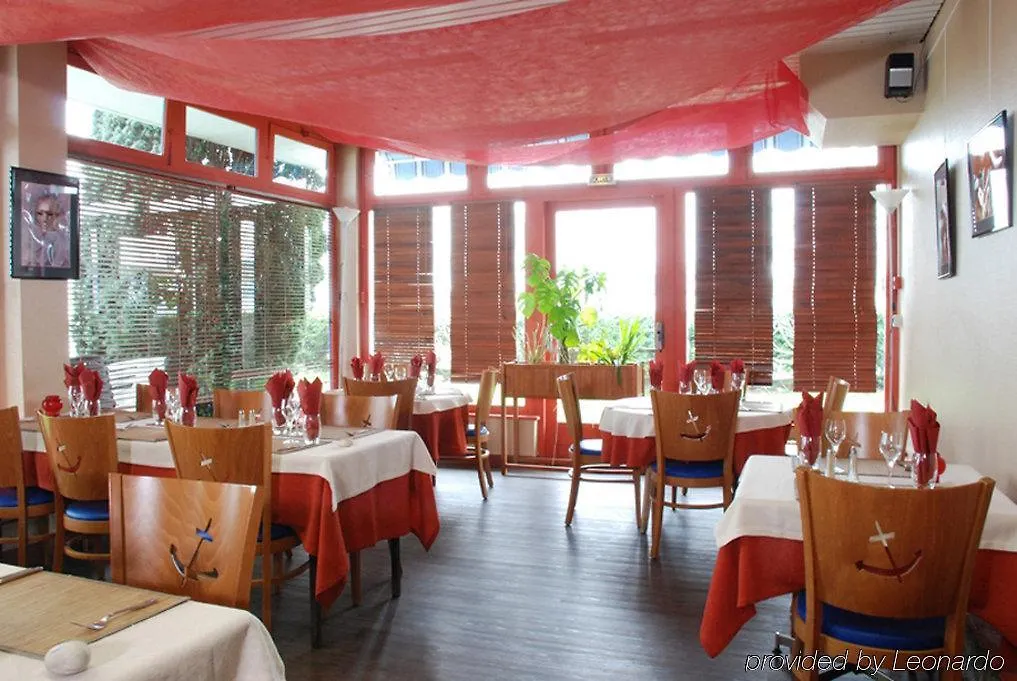 Hotel Les Gens De Mer Lorient By Popinns France