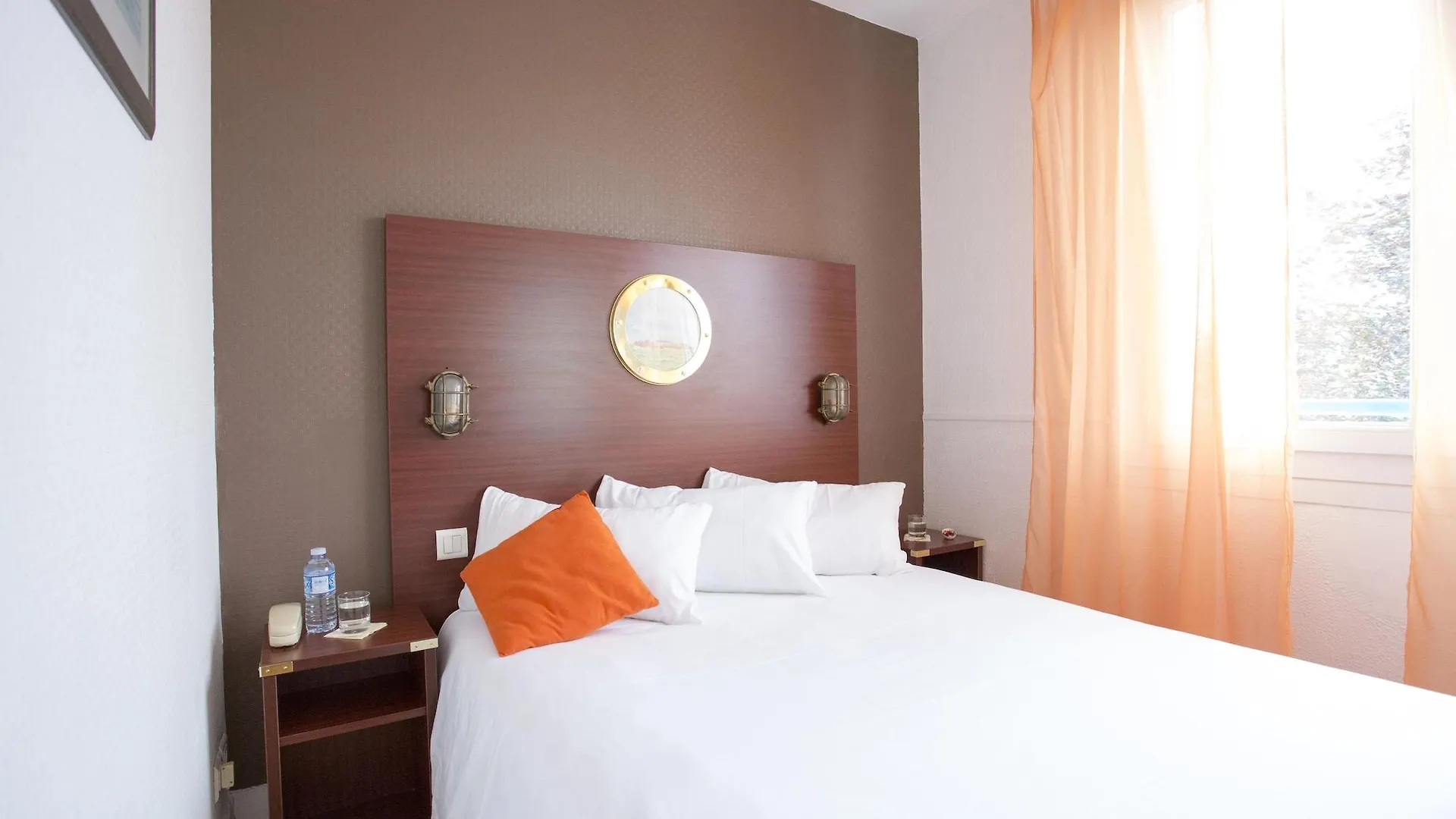 Hotel Les Gens De Mer Lorient By Popinns
